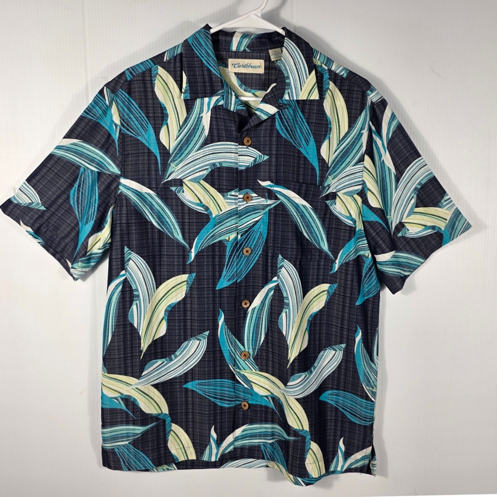 Caribbean Mens Small Tropical Leaf Print Modal Blend Short Sleeve Camp Shirt